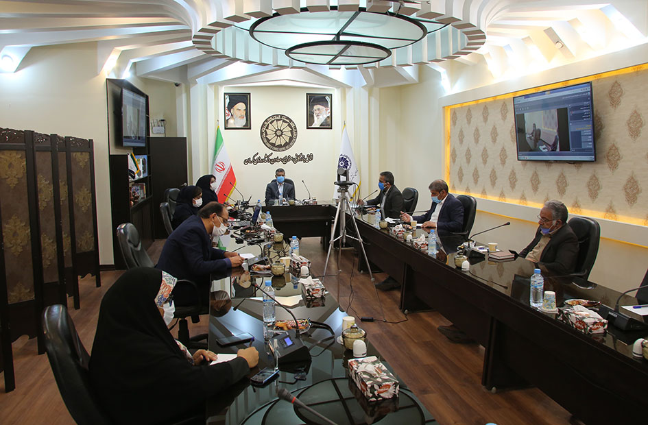 سرکنسول ایران در میلان: ساختار شرکت های صادراتی باید تقویت شود